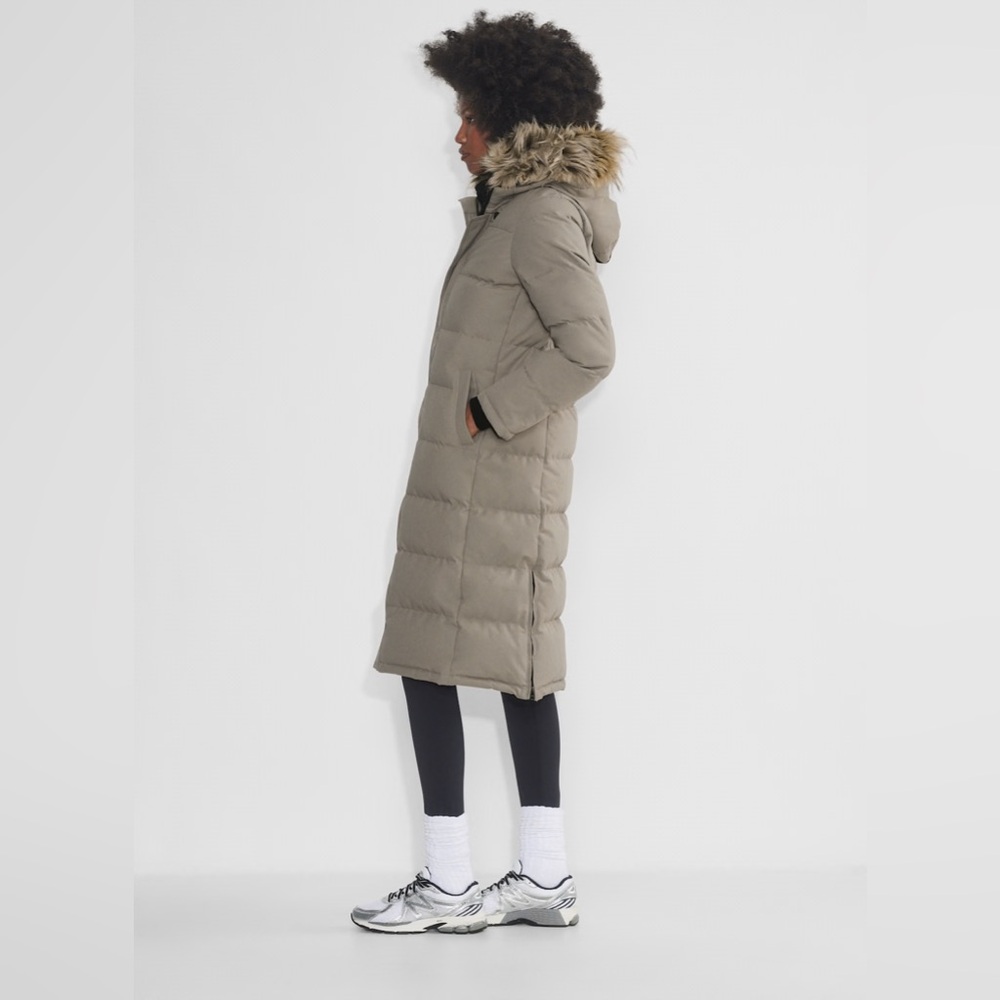 NWT Golden Powder Parka Long Aritzia Waterproof Windproof Faur Fur Taupe Size L - Picture 3 of 15
